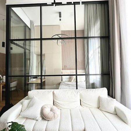 5 Min Dancing House Apartment Prague, Luxury And Modern Exterior photo